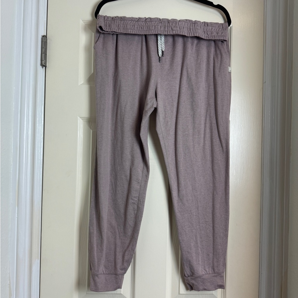 Women’s beige/purple Jogger Pants